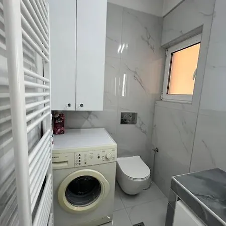 Modern And Comfortable Apartment 5Km From Center Athens Exterior photo