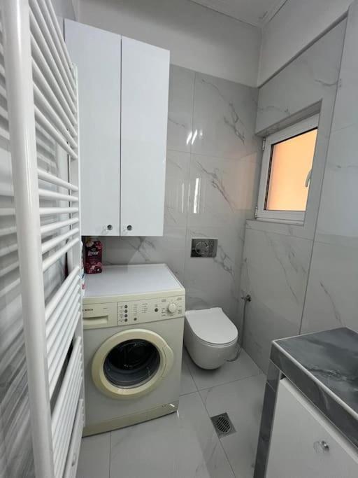 Modern And Comfortable 5km From Center