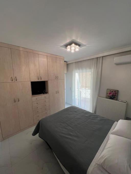 Appartement Modern And Comfortable 5km From Center